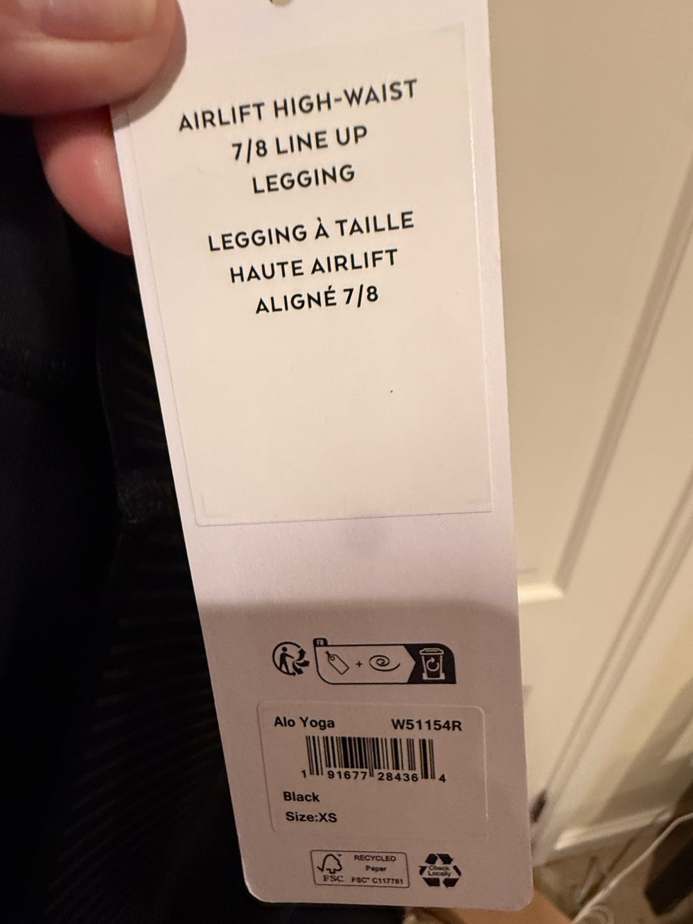 NWT ALO Yoga Black Airlift High Waist 7/8 Line Up Black Leggings XS - Picture 5 of 5